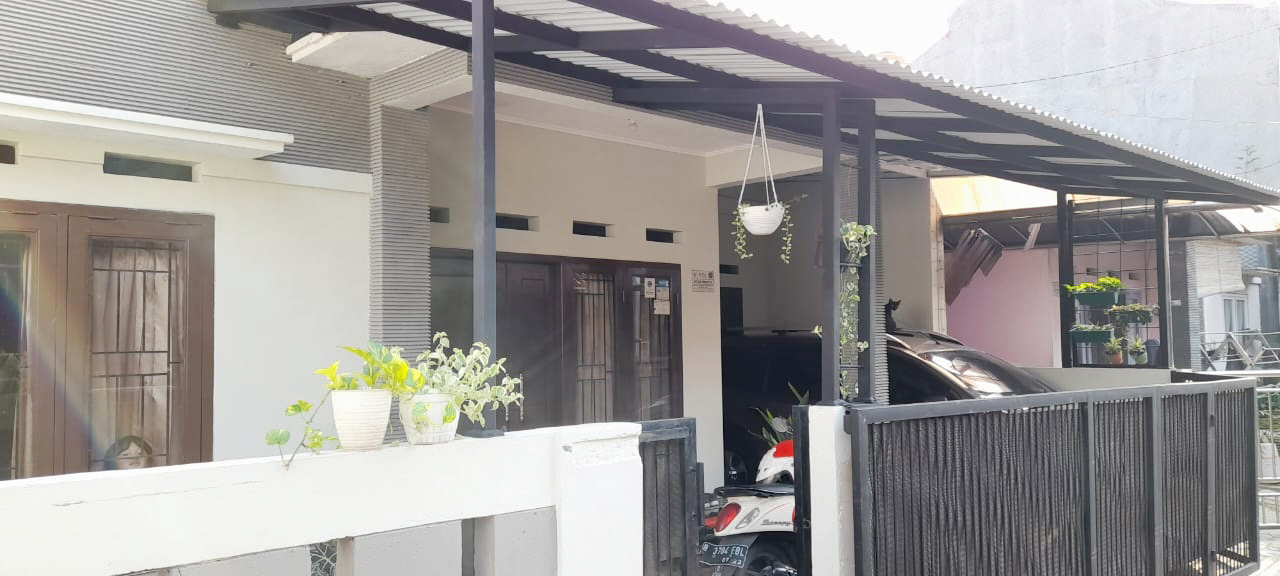 Rumah Dijual di Tanah Baru Beji Depok Dekat RS Graha Permata Ibu, UI Depok, Transmart Depok, Mall Margo City, ITC Depok, Stasiun Depok Baru